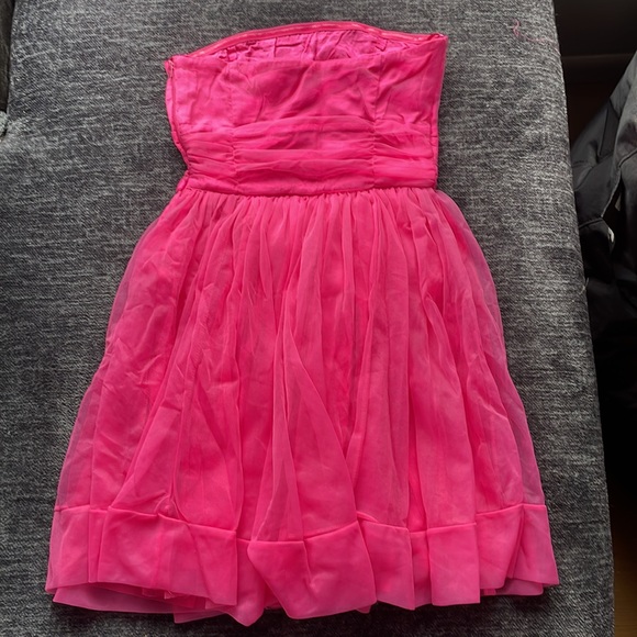 H&M DRESS - Picture 4 of 4